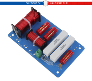 Filtre haut-parleur passif 2 voies ftéquence de croisement 2200 Hz, puissance 500 watts, impédance 4 à 8 ohms.